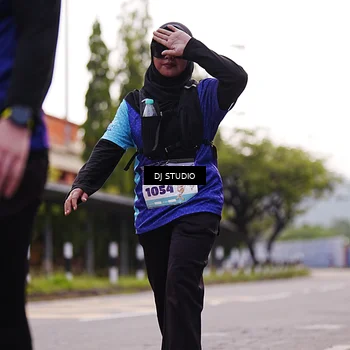 Runner Photo 8388956