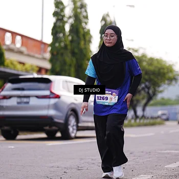 Runner Photo 8388957