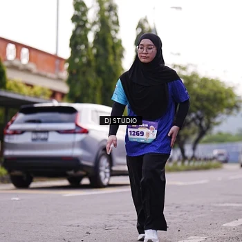 Runner Photo 8388960