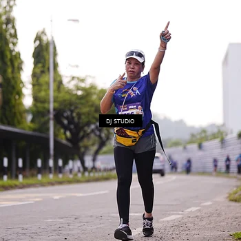 Runner Photo 8388992