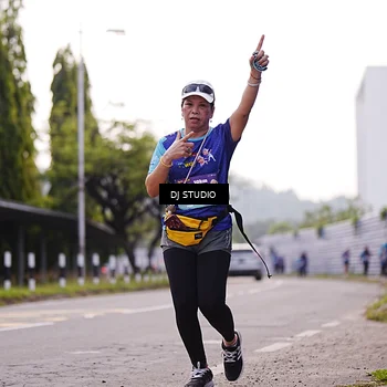 Runner Photo 8388995