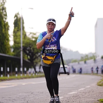 Runner Photo 8388997