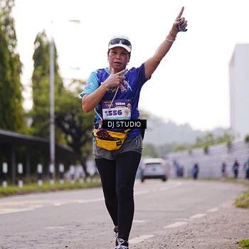 Runner Photo 8389003