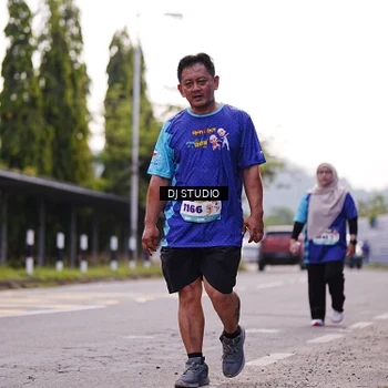 Runner Photo 8389007