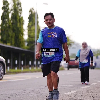 Runner Photo 8389008