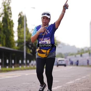 Runner Photo 8389009