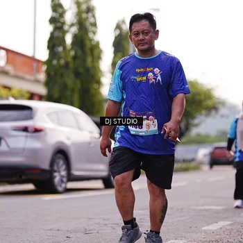 Runner Photo 8389018