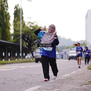 Runner Photo 8389019
