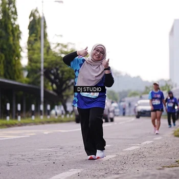 Runner Photo 8389023