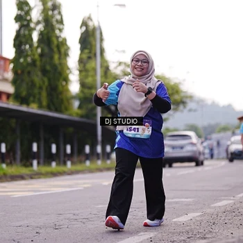 Runner Photo 8389037