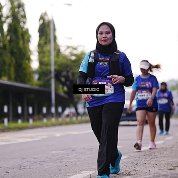 Runner Photo 8389043