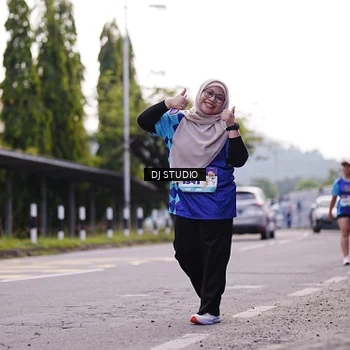 Runner Photo 8389045