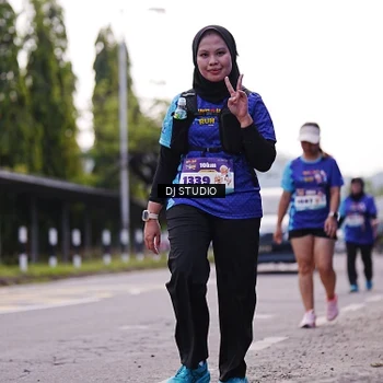Runner Photo 8389047
