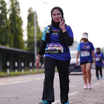 Runner Photo 8389048