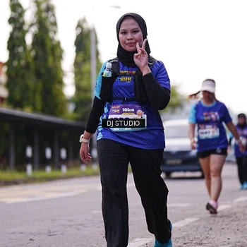 Runner Photo 8389051