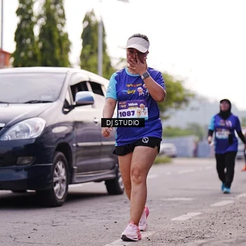 Runner Photo 8389054