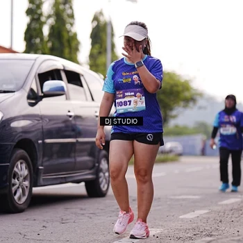 Runner Photo 8389055