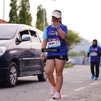 Runner Photo 8389059