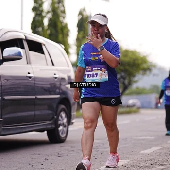 Runner Photo 8389061
