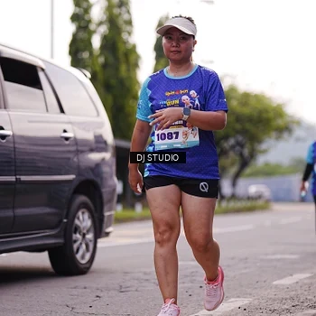Runner Photo 8389062