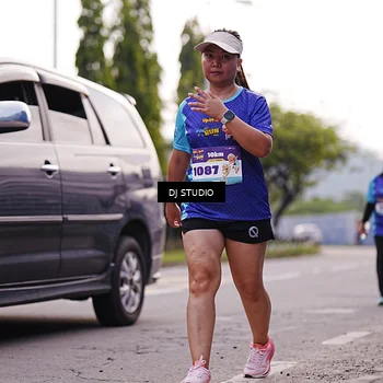 Runner Photo 8389067
