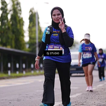 Runner Photo 8389070