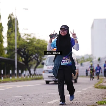 Runner Photo 8389087