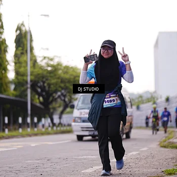 Runner Photo 8389089