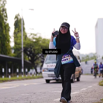 Runner Photo 8389095