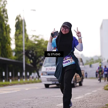 Runner Photo 8389097