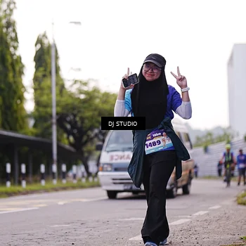 Runner Photo 8389098
