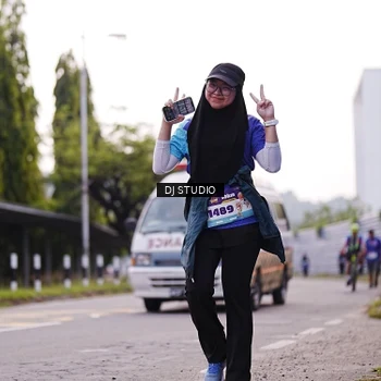Runner Photo 8389100