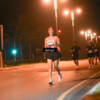 Runner Photo 8389126