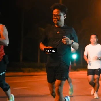 Runner Photo 8389128