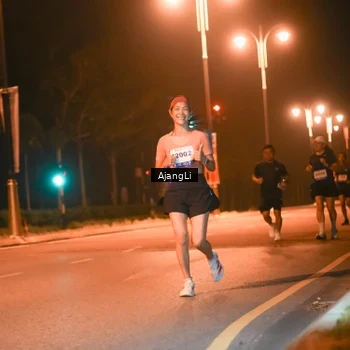 Runner Photo 8389131