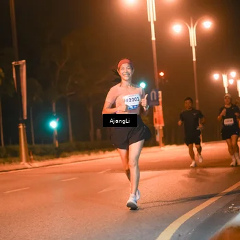 Runner Photo 8389134
