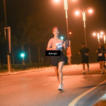 Runner Photo 8389136