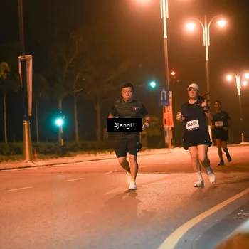 Runner Photo 8389152