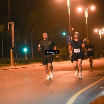 Runner Photo 8389155