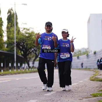 Runner Photo 8389161