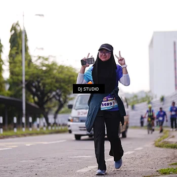 Runner Photo 8389171