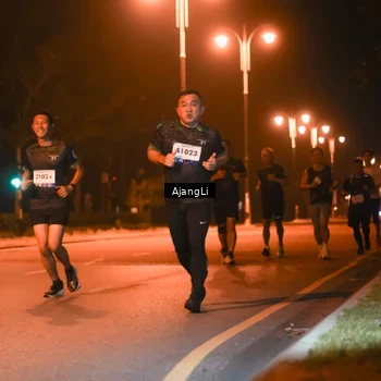 Runner Photo 8389181