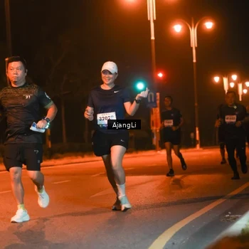 Runner Photo 8389184