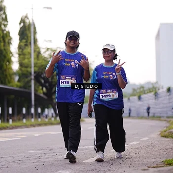 Runner Photo 8389186