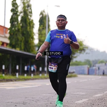Runner Photo 8389205