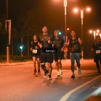 Runner Photo 8389214