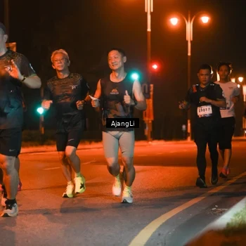 Runner Photo 8389222