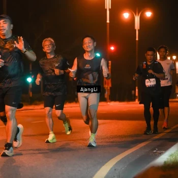 Runner Photo 8389228