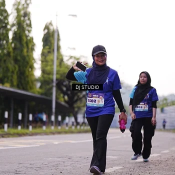 Runner Photo 8389230