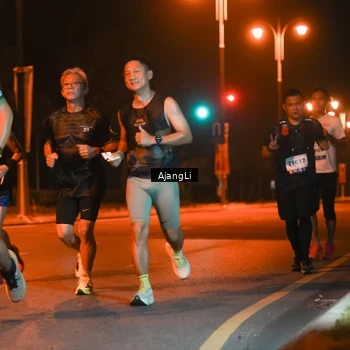 Runner Photo 8389231